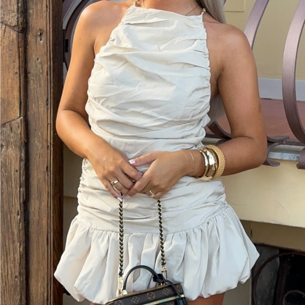 NWOT Off White Puff Hem Dress